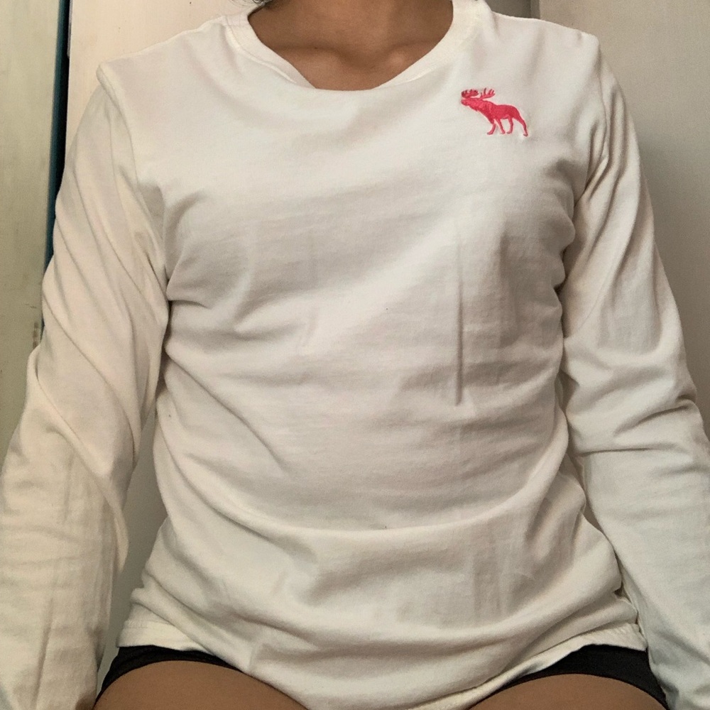 Long sleeve abercrombie tee